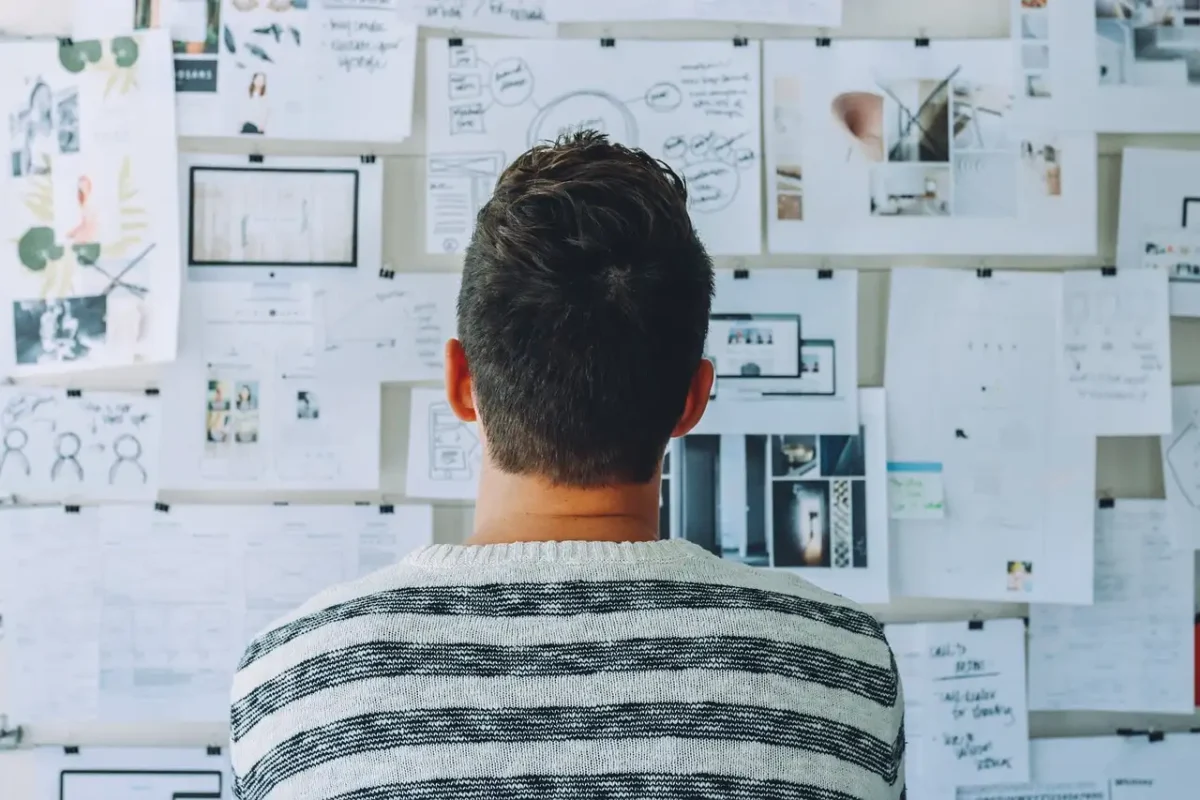 How To Find The Right Target Market And Audience For B2B Business