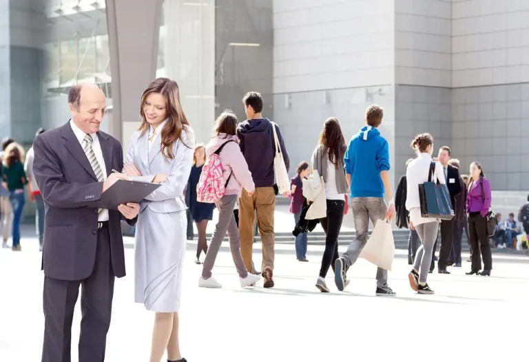 How To Identify The Right B2B Target Market And Audience